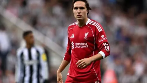 “成都盛大举办“品味赛事盛况，探寻中华美食”活动”